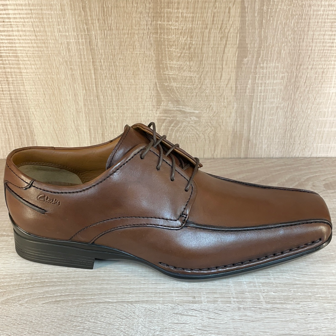 Clarks top gambeson limit